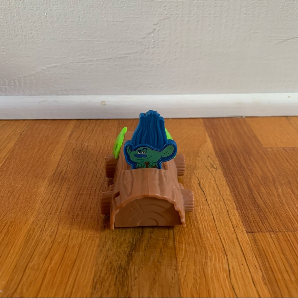 Children's Branch DreamWorks Trolls Branch Character Toy Car